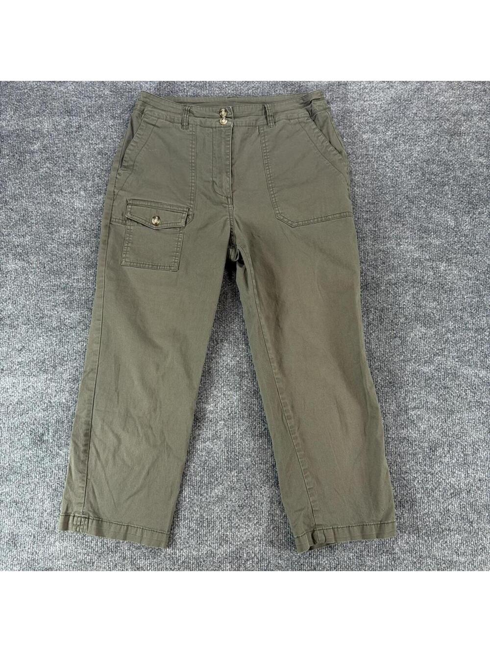 Violets & Roses Olive Green Cargo Style Capri Pants 8/29 - Euro Summer, Cropped